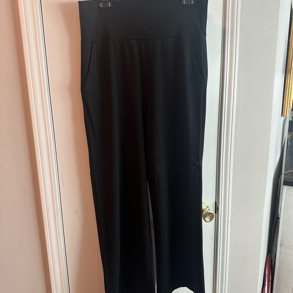 CAbi Black Wide Leg Pants Sleek Design